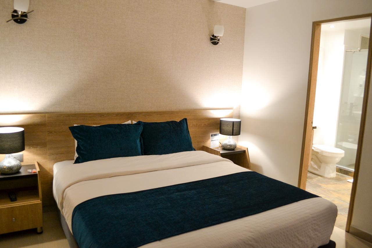 Hotel Lindsay 马尼萨莱斯 外观 照片
