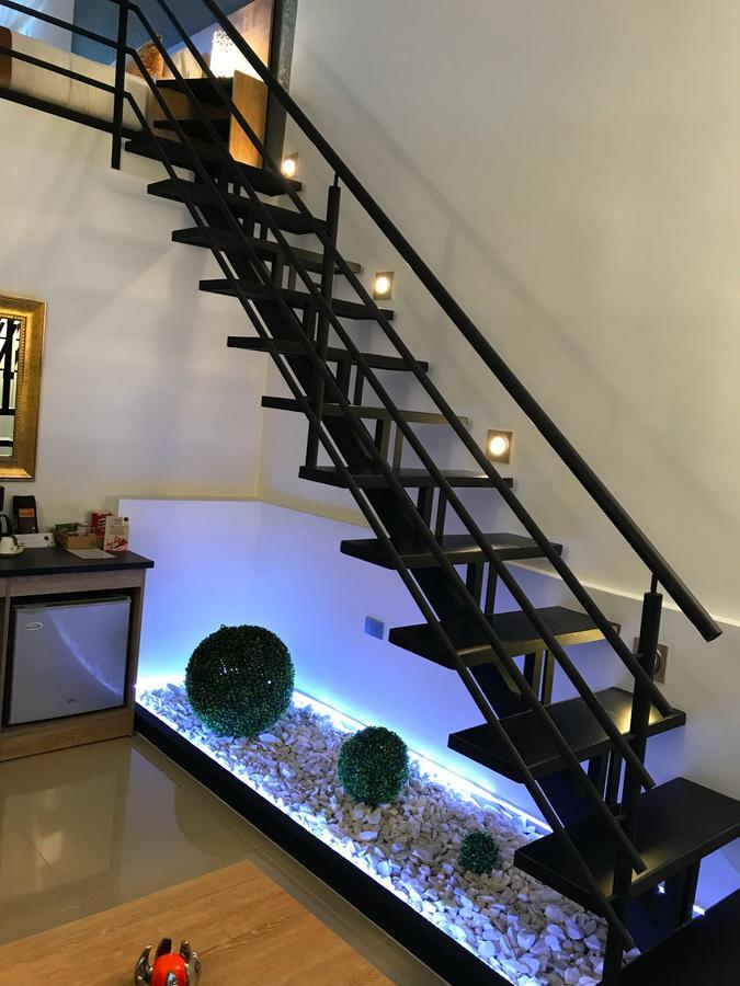 Hotel Lindsay 马尼萨莱斯 外观 照片